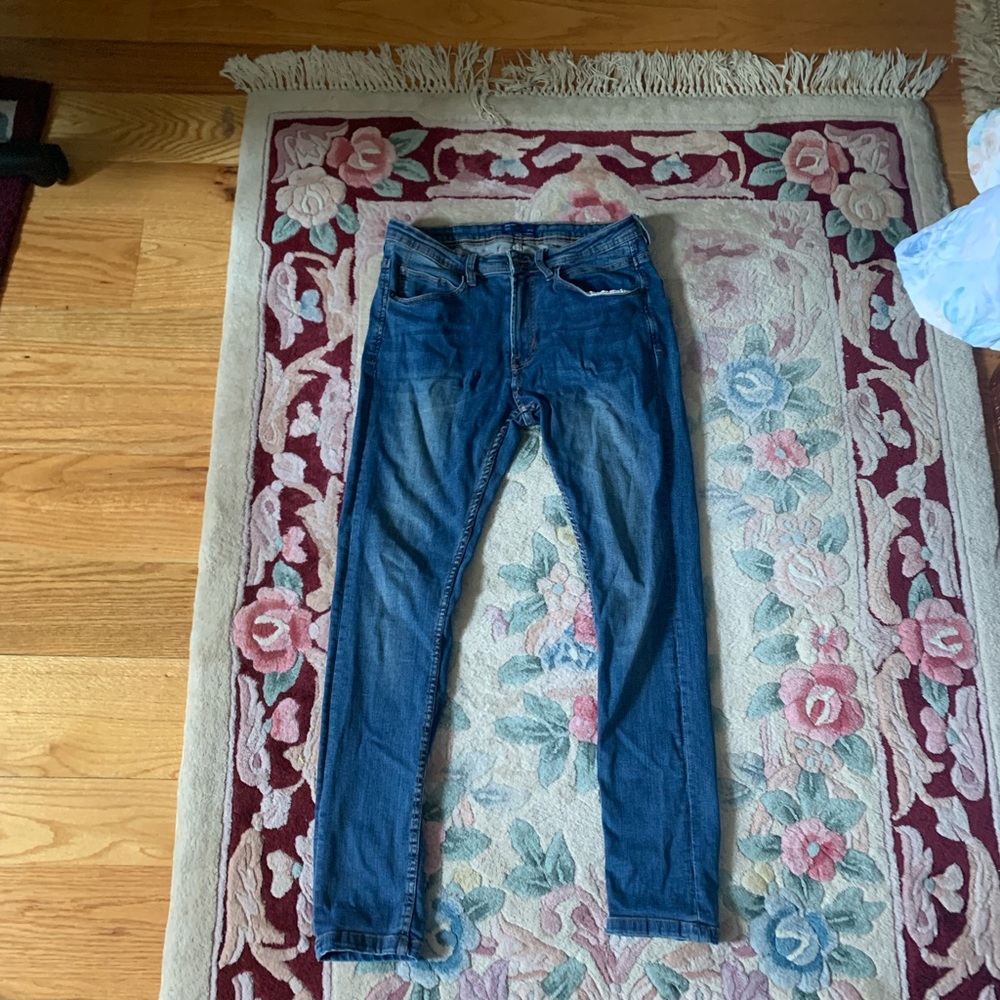 Zara Stretch Skinny Jeans 32”